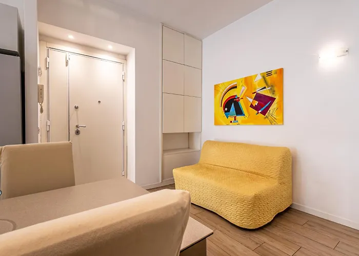 Relax&comfort In Lucio Sestio Appartamento